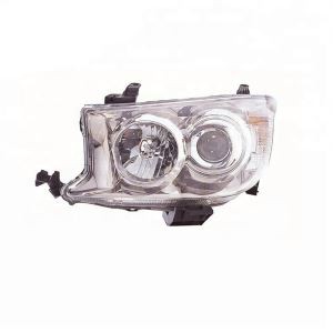 Far far cu față spate pentru Fortuner